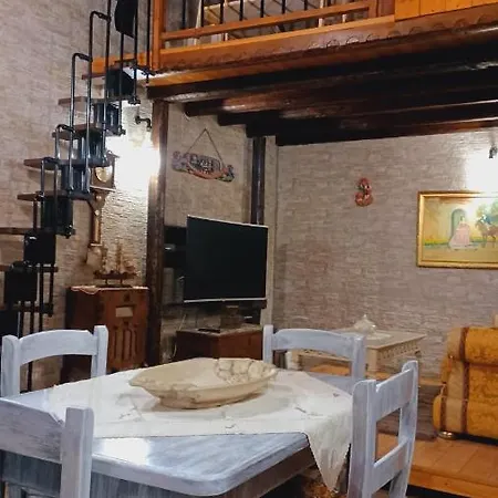L'antico Vicolo Holiday home *